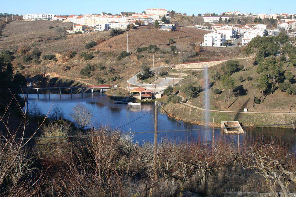 Quinta De La Barandica Pensionat Miranda do Douro Eksteriør billede